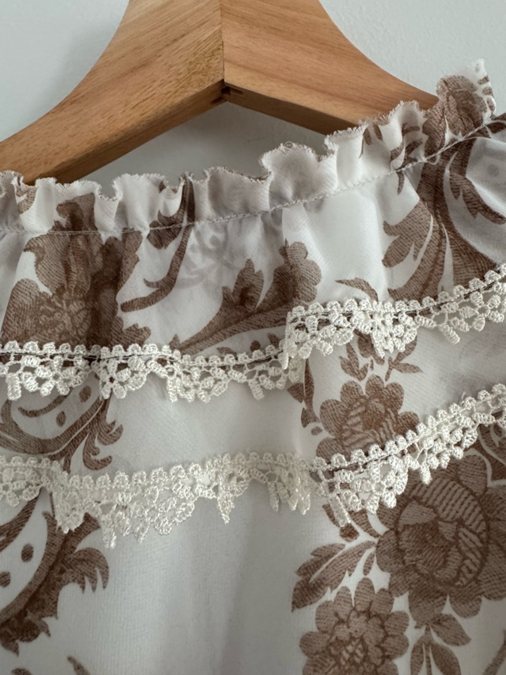 Ungaro Floral Paisley Ruffle Maxi Dress XXL Cream Gold NWOT - Picture 9 of 14